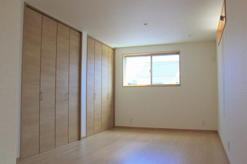 太陽光で発電しながら暮らしを楽しむ家